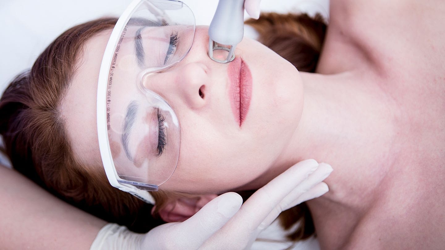 How Used Medical and Cosmetic Lasers can Treat Different Skin Conditions?